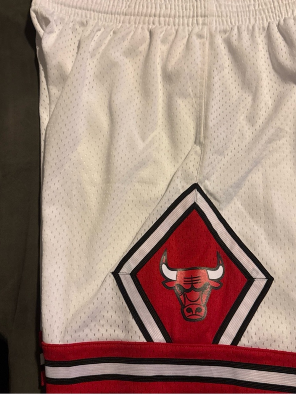 Mitchell&Ness NBA Chicago Bulls White Red Athletic Shorts